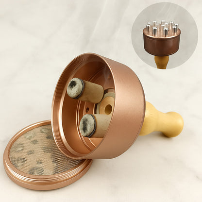 Vue intérieure du masseur chauffant en cuivre avec insert moxa – accessoire bien-être traditionnel